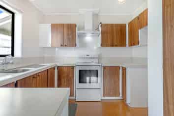 70 Sandspit Road, Waiuku