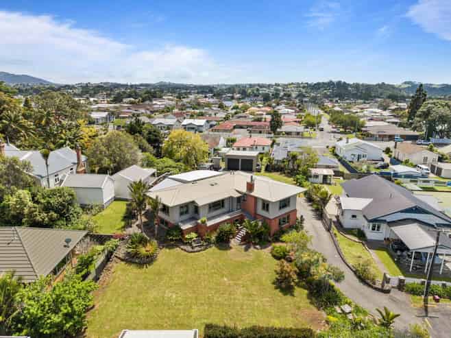 7&7A  Huapai Street, Kensington