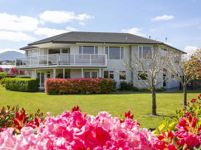 19 Magnolia Rise, Waipahihi