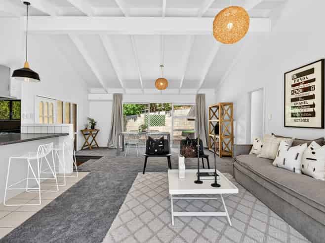 12 Tokomaru Drive, Havelock North