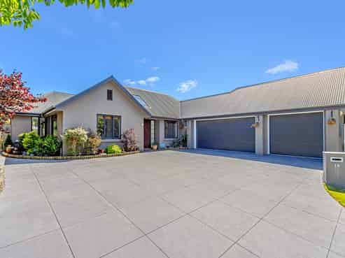 19 Garforth Green, Halswell