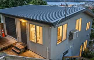 93D  Canongate, DUNEDIN CENTRAL