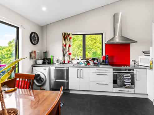 93D  Canongate, DUNEDIN CENTRAL