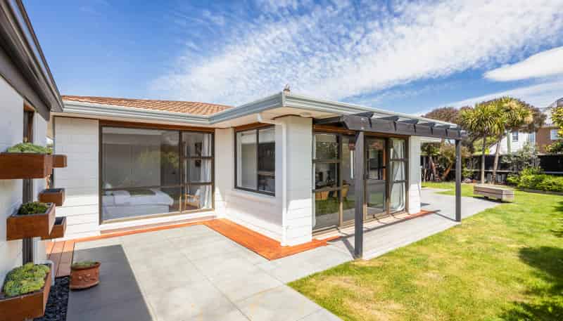 355 Pine Avenue, South New Brighton