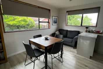 19 Aviemore Street, Glenwood