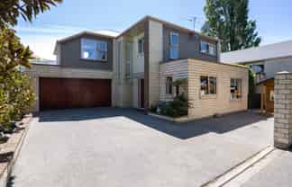 4 Fieldstone Lane, Spreydon