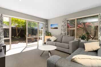 4 Fieldstone Lane, Spreydon