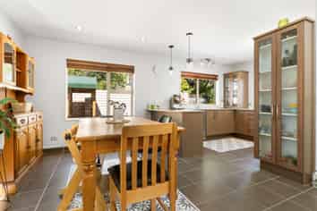 4 Fieldstone Lane, Spreydon