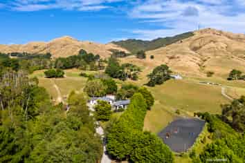 39 Takarau Gorge Road, Ohariu