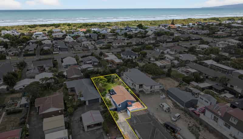 2/207 Estuary Road, South New Brighton