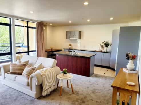 1B/9 Bute Road, Browns Bay