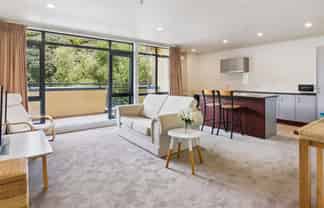 1B/9 Bute Road, Browns Bay