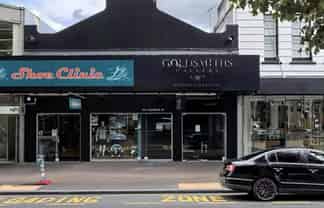 Prime Retail Space – Victoria Street