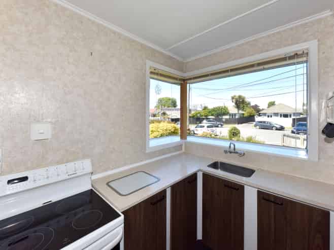 5 Westcott Street, Dallington