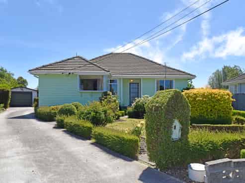 5 Westcott Street, Dallington