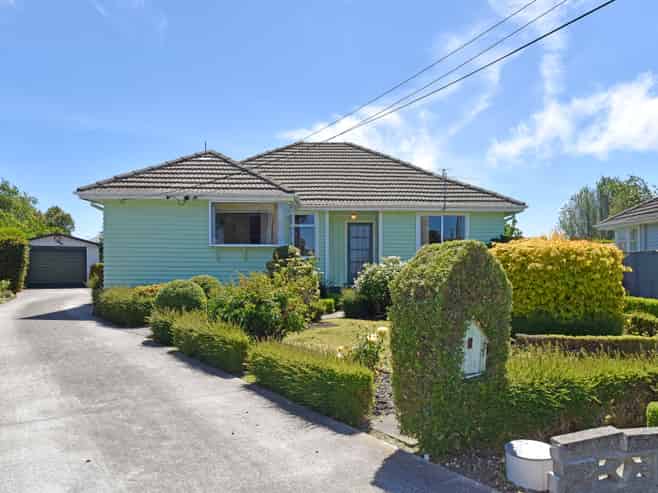 5 Westcott Street, Dallington