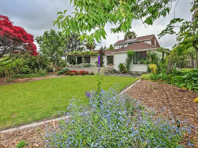 29 Golding Road, Taradale