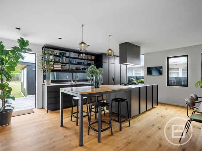 4 Renata Crescent, Te Atatu Peninsula