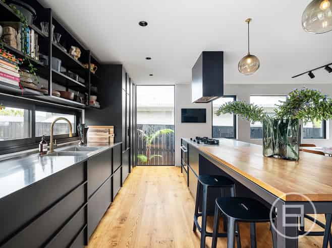 4 Renata Crescent, Te Atatu Peninsula