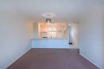 7b/8 Farnham Street, Parnell