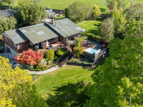 37 Station Road, Tapanui