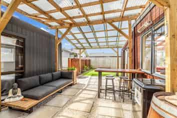 17 Cook Drive, Whitianga