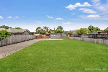 17 Cook Drive, Whitianga