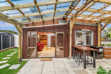 17 Cook Drive, Whitianga