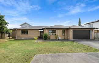 29B  Edgewater Drive, Pakuranga