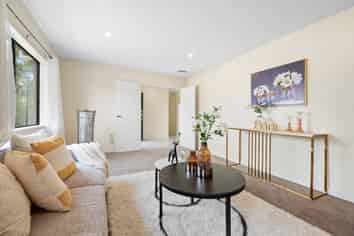 29B  Edgewater Drive, Pakuranga