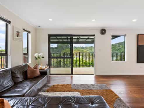 55 Paragon Avenue, Beach Haven