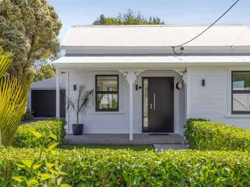 1 Lansdowne Street, Takaka