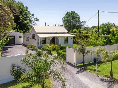 1 Lansdowne Street, Takaka