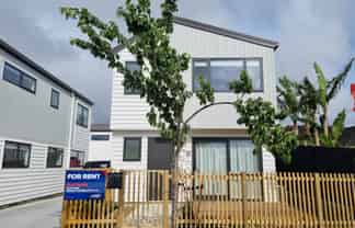 1/29 Crown Crescent, Otara