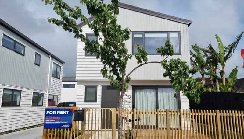 1/29 Crown Crescent, Otara