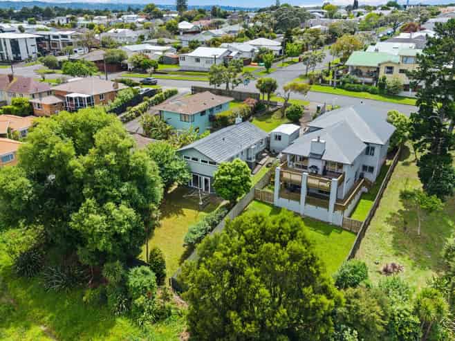 13 Berridge Avenue, Point Chevalier