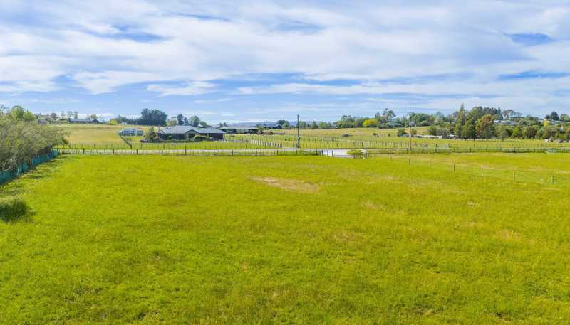 330 and 32 Racecourse Road, Waipukurau