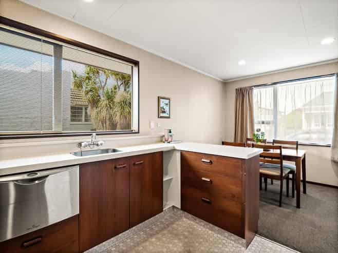 B/15 Tedder Street, Saint Kilda