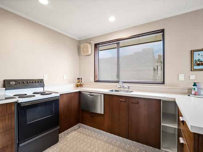 B/15 Tedder Street, Saint Kilda