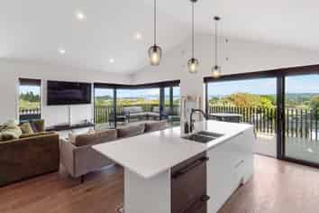 4a Pikitea Road, Mangere Bridge