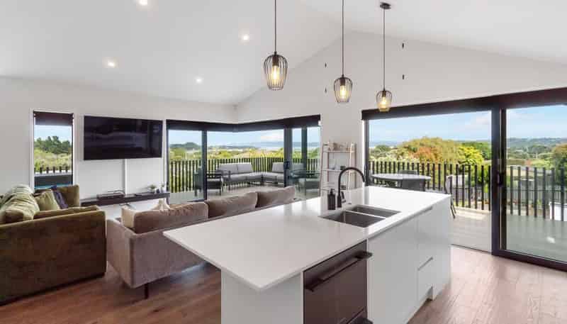 4a Pikitea Road, Mangere Bridge