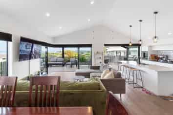 4a Pikitea Road, Mangere Bridge