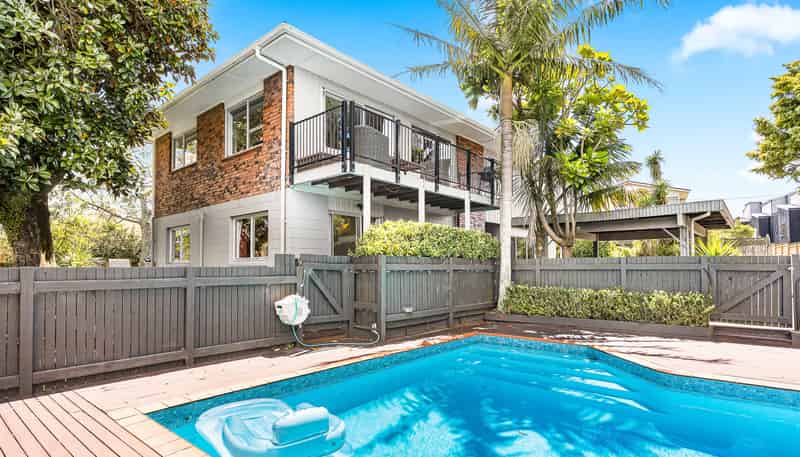 14A Kowhai Road, Campbells Bay