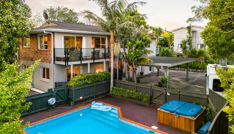 14A Kowhai Road, Campbells Bay