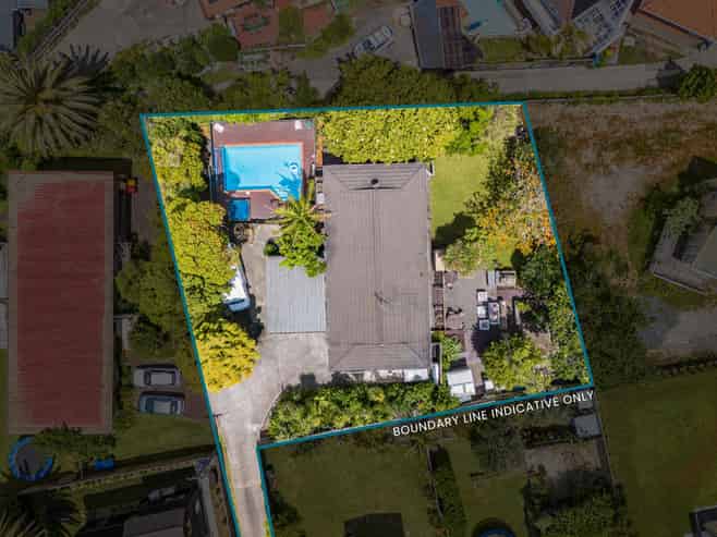 14A Kowhai Road, Campbells Bay