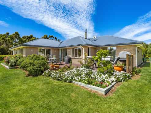 136 Hardings Road, Riverlands
