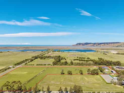 136 Hardings Road, Riverlands