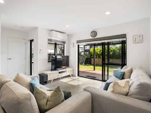 7 Observation Green, Hobsonville