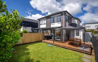 7 Observation Green, Hobsonville