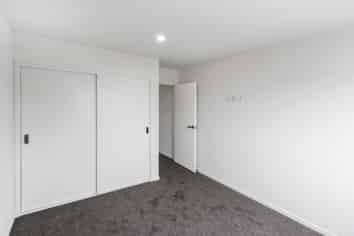 40c Estuary Road, Weymouth